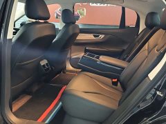 Hongqi E-QM5 560km PLUS - фото 8