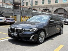 BMW 5 Series Facelift 2 530Li Exclusive Luxury Package - фото 1