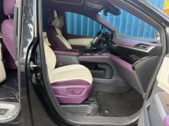 Toyota Granvia 2.5L Hybrid Comfort Edition - фото 7