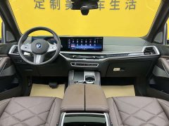 BMW X5 2023 xDrive40Li M Sport Night Package - фото 10