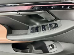 BMW 5 Series 530Li Leading M Sports Package - фото 4