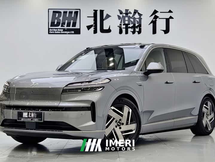 BMW Ledo L90 Ultra six-seater version