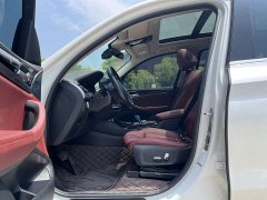 BMW iX3 leading - фото 7