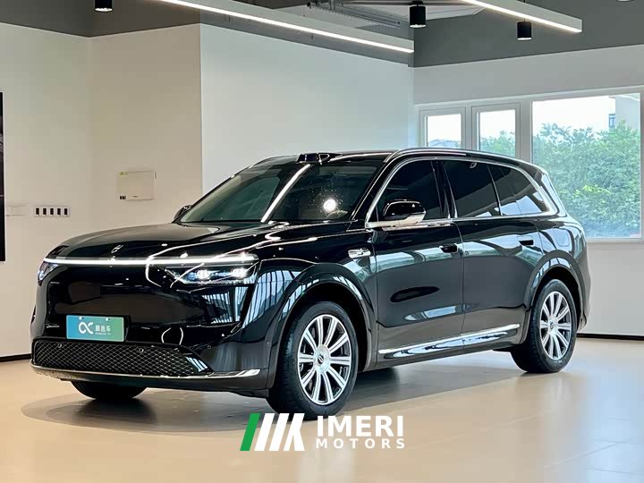 AITO Wenjie M8 pure electric Max five-seater four-wheel drive version (192-line lidar) - автомобиль из Китая