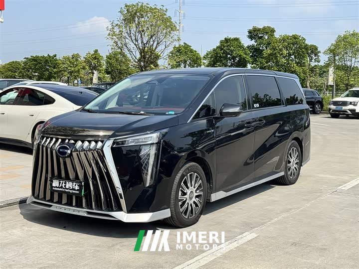 Trumpchi E9 Super Fast Charging Champion