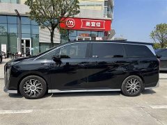 Trumpchi E9 Super Fast Charging Champion - фото 3