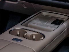 Li Auto Ideal i6 two-wheel drive standard version - фото 19