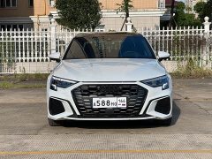 Audi A3 A3L Limousine 35 TFSI Luxury Sport - фото 2