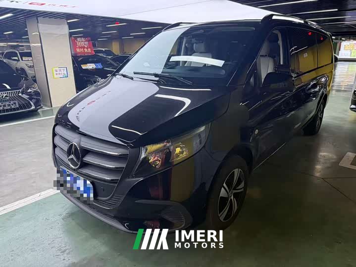 Mercedes-Benz Vito 2024 2.0T Elite Edition 7 seats