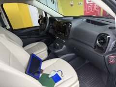 Mercedes-Benz Vito 2024 2.0T Elite Edition 7 seats - фото 7
