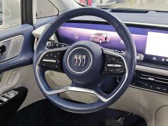 BMW Century 2.0T Six-Seater Yunshi Edition - фото 11