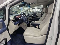 BMW Century 2.0T Six-Seater Yunshi Edition - фото 5