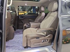 Lynk & Co Weiran 2023 facelift 380TSI premium version - фото 6
