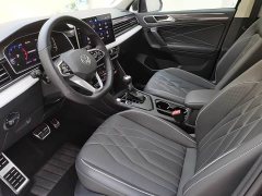 Volkswagen Tiguan L 330TSI automatic two-wheel drive R-Line version - фото 7