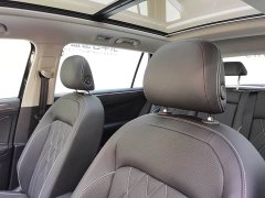Volkswagen Tiguan L 330TSI automatic two-wheel drive R-Line version - фото 9