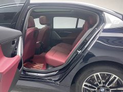 BMW 5 Series 525Li M Sports Package - фото 17