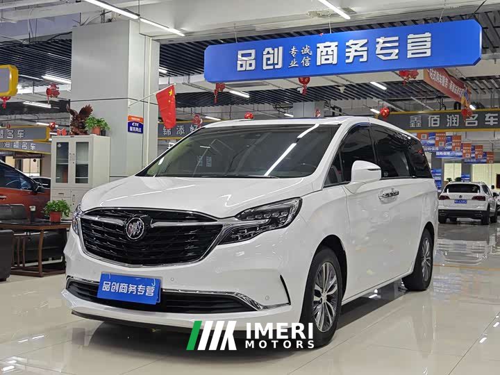 Buick GL8 ES Lu Zun 653T Exclusive Type - автомобиль из Китая