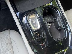 Volvo EM90 2025 Ultra six-seater - фото 14