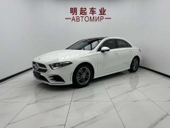 Mercedes-Benz A-Class facelift A 180 L sports sedan - фото 1
