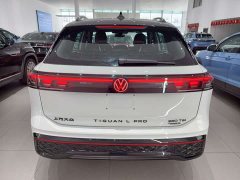 Volkswagen Tiguan L PRO 380TSI four-wheel drive R-Line Zhizun Edition - фото 17