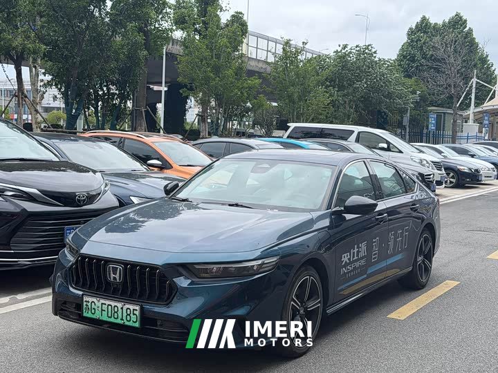 Lexus Yingshipai New Energy e:PHEV Zhiyao Edition - автомобиль из Китая