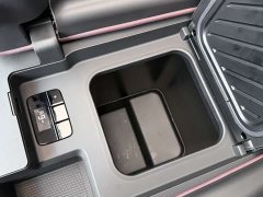 BMW Century 2.0T Six-Seater Yunshi Edition - фото 10