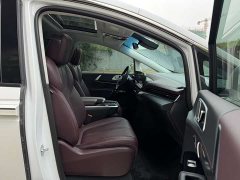 BMW Century 2.0T Six-Seater Yunshi Edition - фото 16