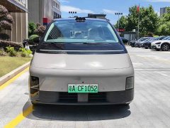 Li Auto Ideal MEGA Ultra - фото 3