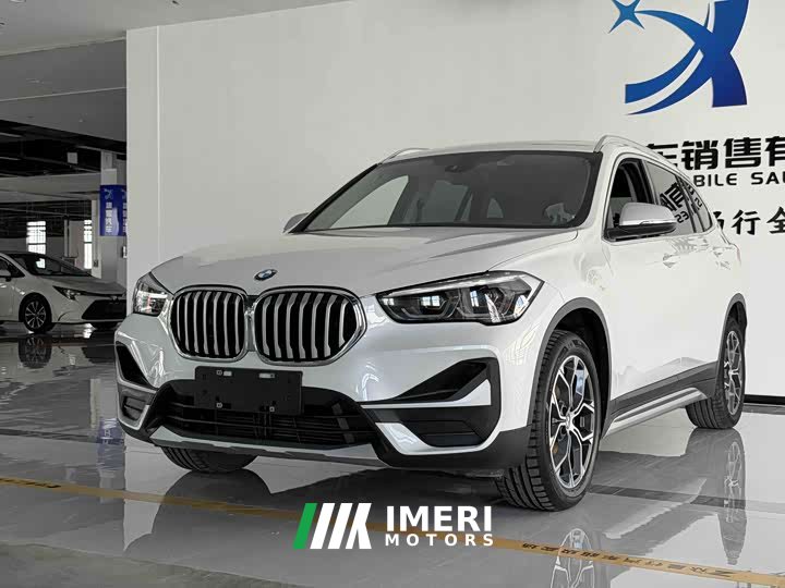 BMW X1 sDrive20Li fashionable - автомобиль из Китая