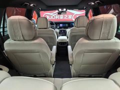 Li Auto ONE Extended-Range 6-Seater - фото 15