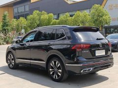 Volkswagen Tiguan L 330TSI automatic two-wheel drive R-Line version - фото 6