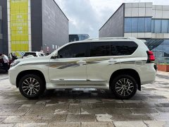 Toyota Prado (Import) 4.0L Middle East Version - фото 3