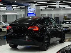 Tesla Model Y 2022 facelift, long-range all-wheel drive version - фото 6