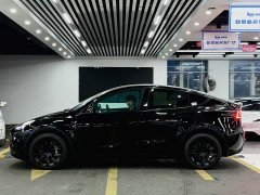 Tesla Model Y 2022 facelift, long-range all-wheel drive version - фото 7