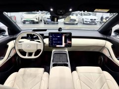 NIO ET5T 75kWh Touring - фото 11