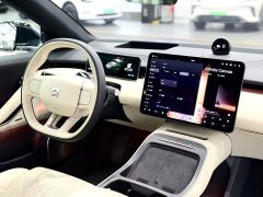 NIO ET5T 75kWh Touring - фото 12