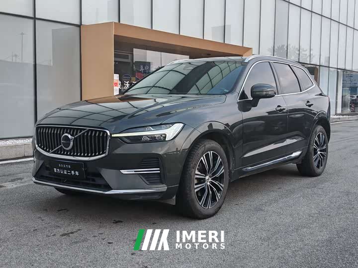 Volvo XC60 2022 B5 four-wheel drive Zhiyuan Deluxe Edition - автомобиль из Китая
