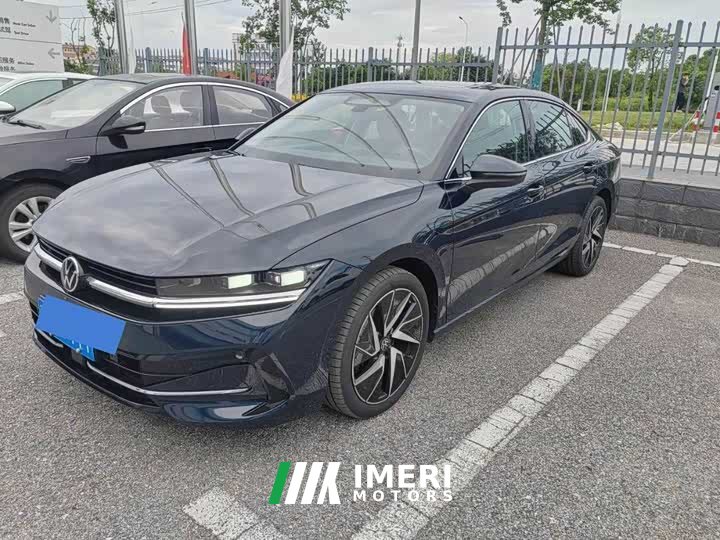 Volkswagen Magotan 380TSI DSG Extreme Edition - автомобиль из Китая