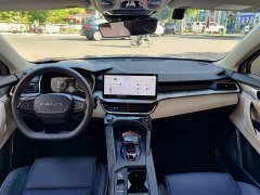 Lynk & Co 06 EM-P 1.5T Remix PHEV Shero - фото 10