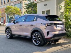 Lynk & Co 06 EM-P 1.5T Remix PHEV Shero - фото 4