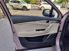 Lynk & Co 06 EM-P 1.5T Remix PHEV Shero - фото 6