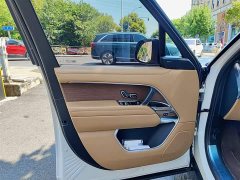 Land Rover Range Rover 2024 3.0 L6 400PS Extended Edition, seven seats - фото 6