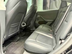 Tesla Model Y long-range all-wheel drive version - фото 9