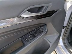 Volkswagen Golf 2023 facelift 280TSI DSG R-Line Lite - фото 15