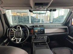 Land Rover Defender 110 P400 Dark Special Edition - фото 6