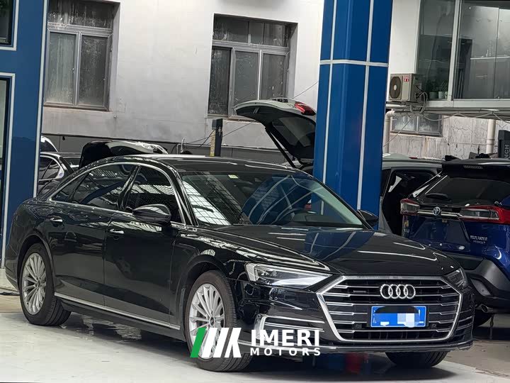 Audi A8 A8L 50 TFSI quattro Comfort - автомобиль из Китая
