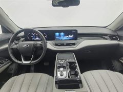 Lynk & Co Lingyu EcoBoost 225 platinum collar type 7 seats (2/2/3) - фото 5