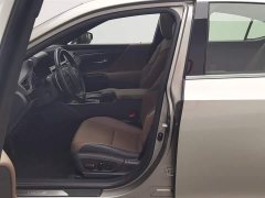 Lexus ES 200 Excellence Edition - фото 10