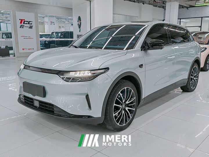 Leapmotor C11 EV 500 Smart Edition - автомобиль из Китая