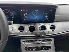 Mercedes-Benz E-Class New Energy 2022 E 350 e L plug-in hybrid sedan - фото 13